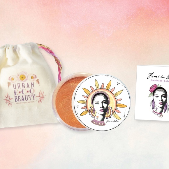 Natural Bronzer Mineral Face and Body Shimmer Powder, Organic / Urban Eco Beauty - Picture 4 of 15